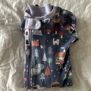 Hanna Jammies cottage/princess